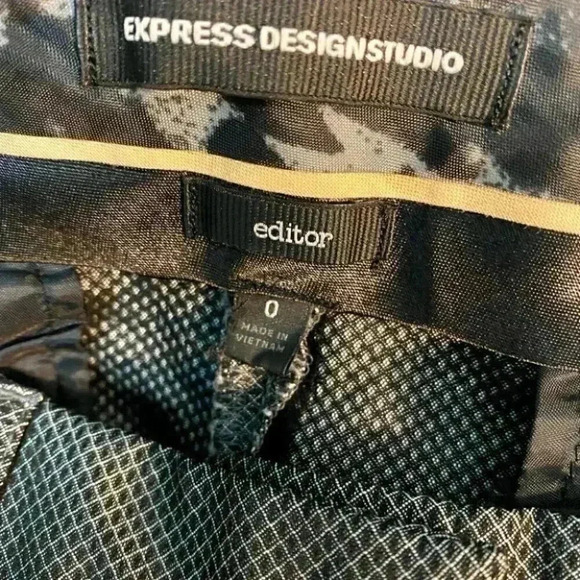 Express Design Studio Editor Geometric Pants - Picture 5 of 6